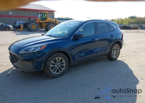 2020 Ford Escape Se z USA, uszkodzony, nr VIN 1FMCU9G68LUC63992